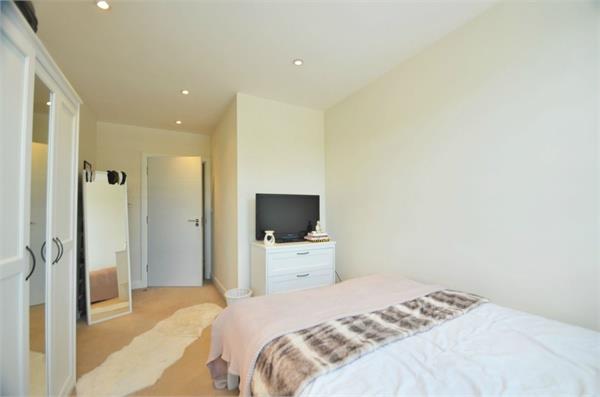 The Broadway, Mill Hill, NW7, Mill Hill